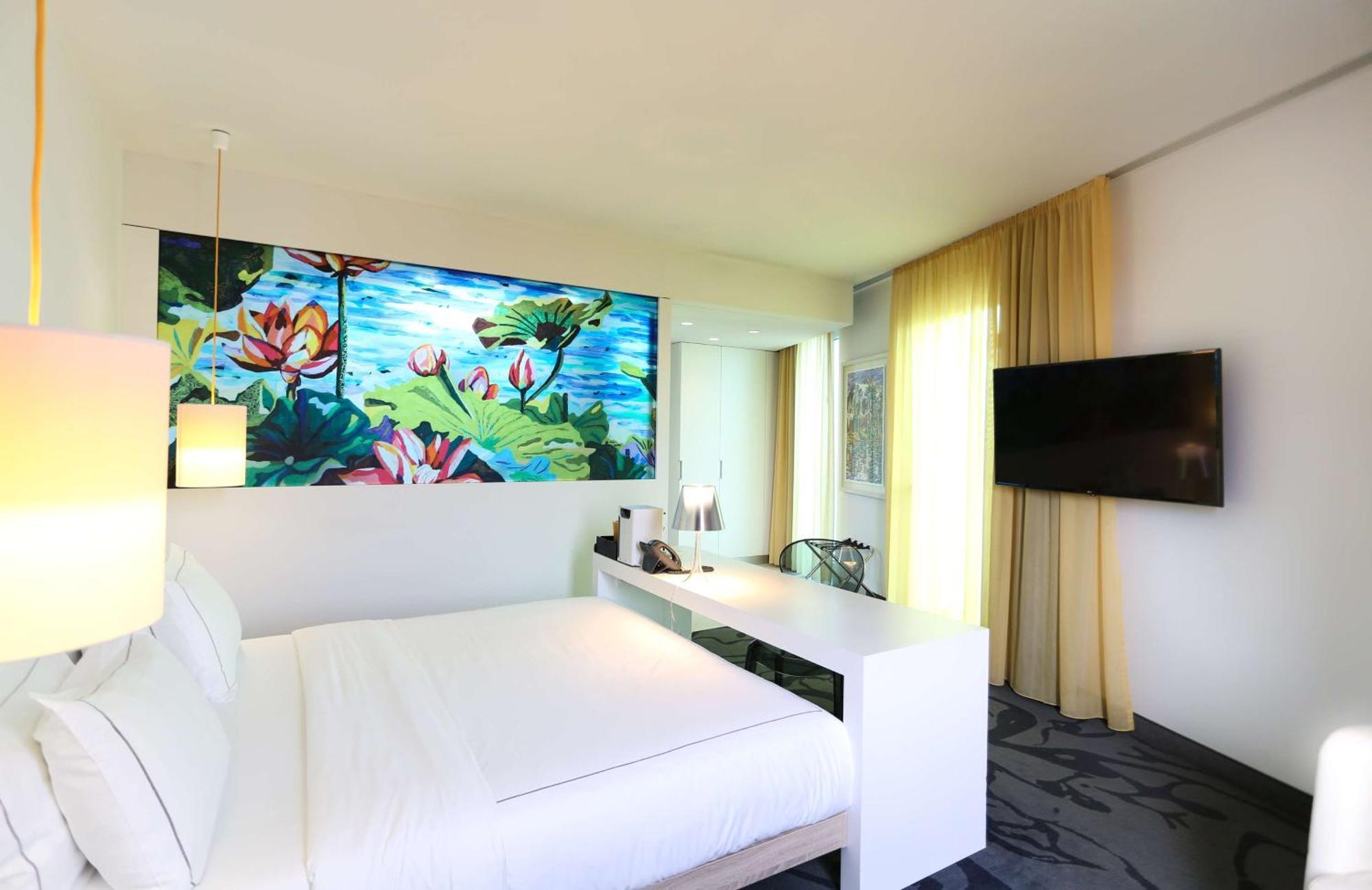 Art Double Room XL