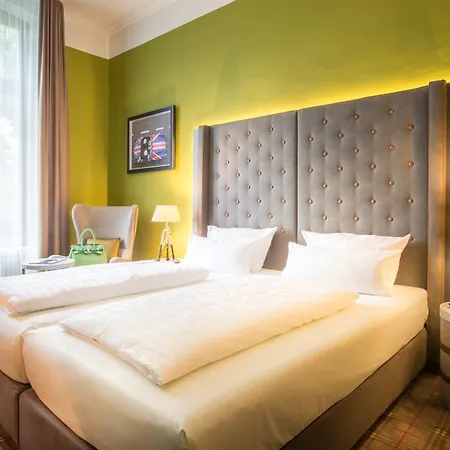 The Ascot Hotel-3